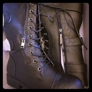 Black combat boots mid calf zs